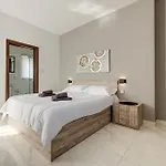 Apartament Reid *