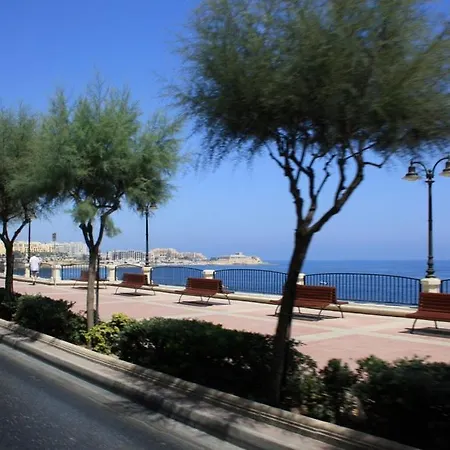 Reid Apartment Sliema